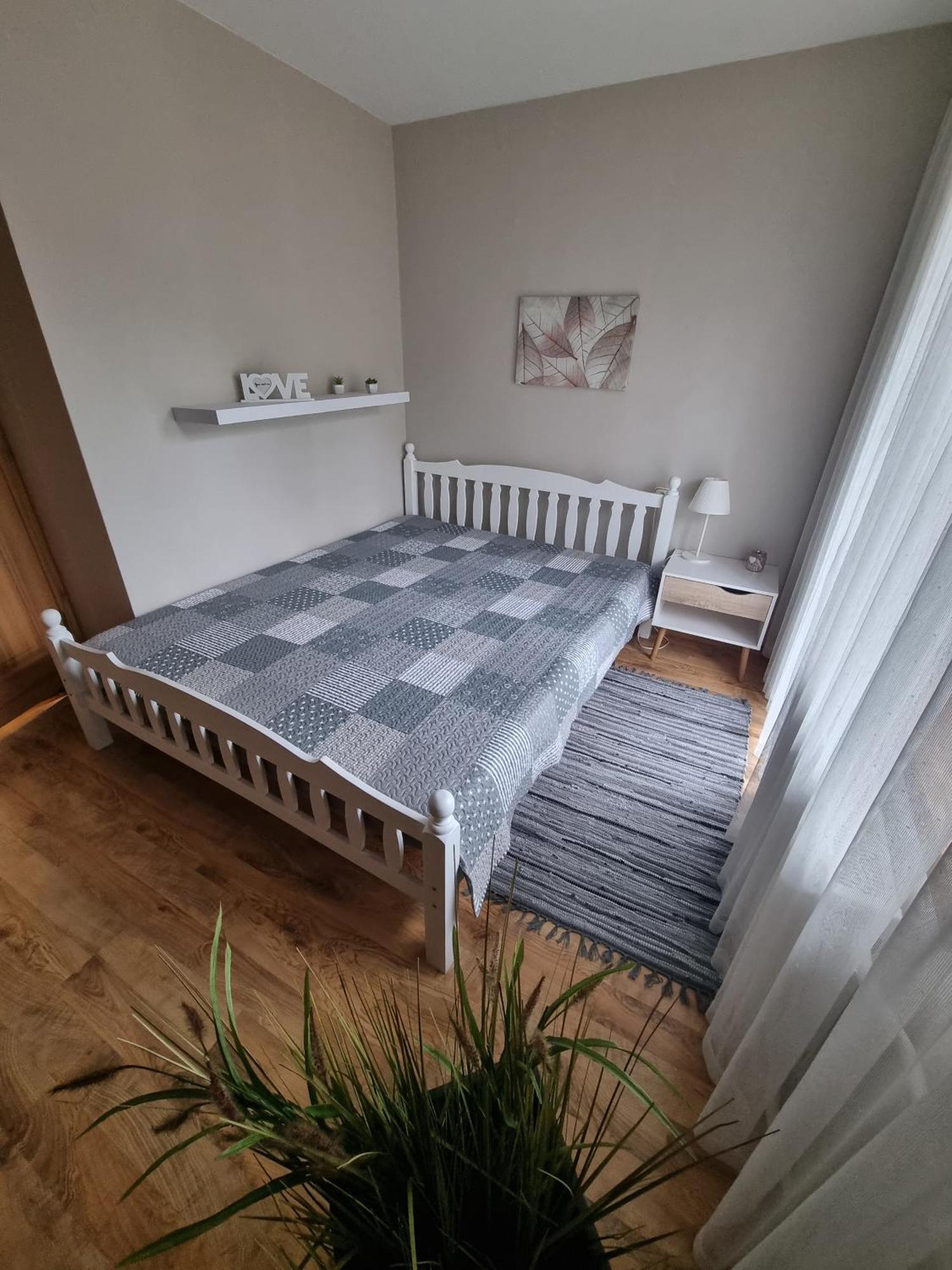 Apartment Kursi Kolka Zewnętrze zdjęcie